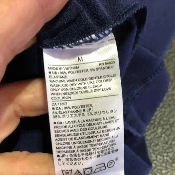 Banana Republic sleeveless high drape neck w/button detail, tunic - Picture 8 of 8